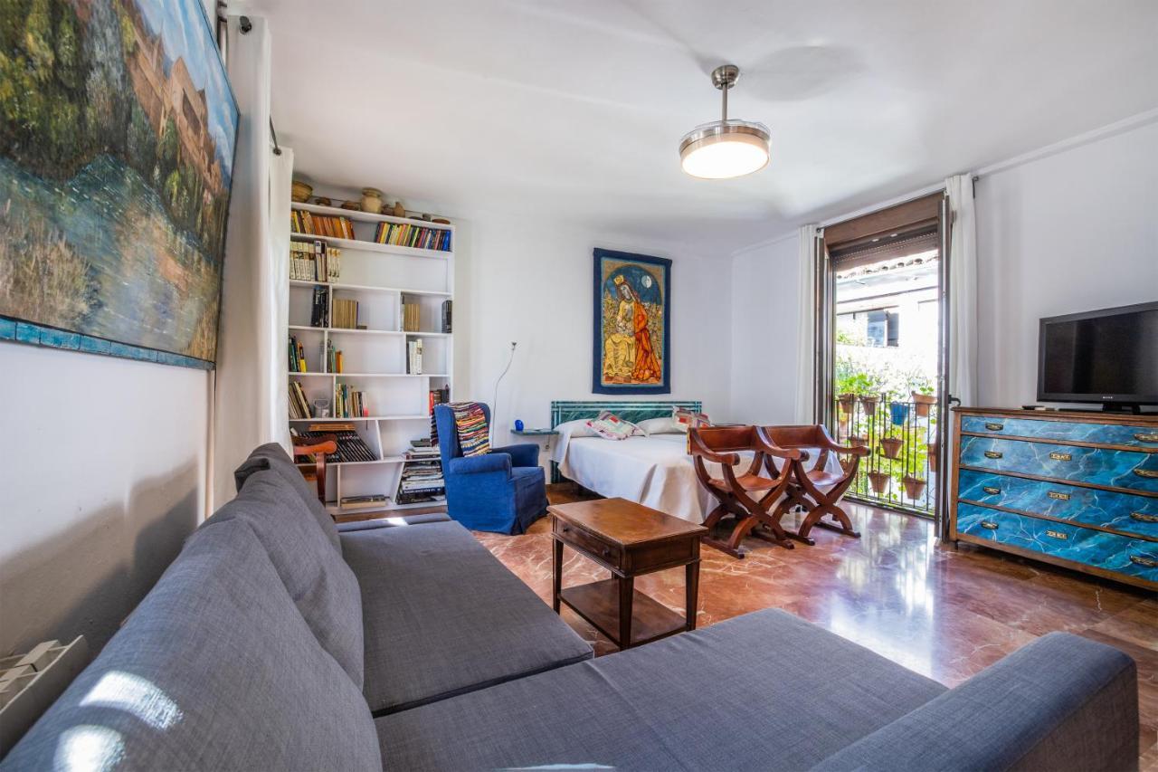 Apartamento con patio cordobés en San Basilio Cordoue Extérieur photo